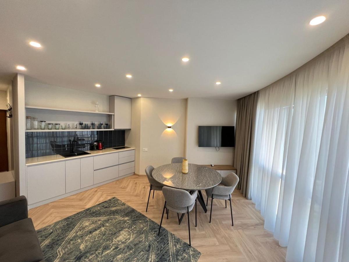 Holiday Premium Apartments Batumi Eksteriør bilde
