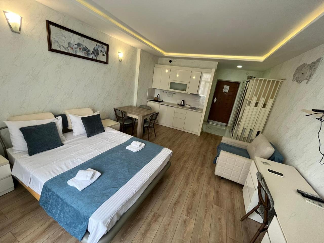 Holiday Premium Apartments Batumi Eksteriør bilde