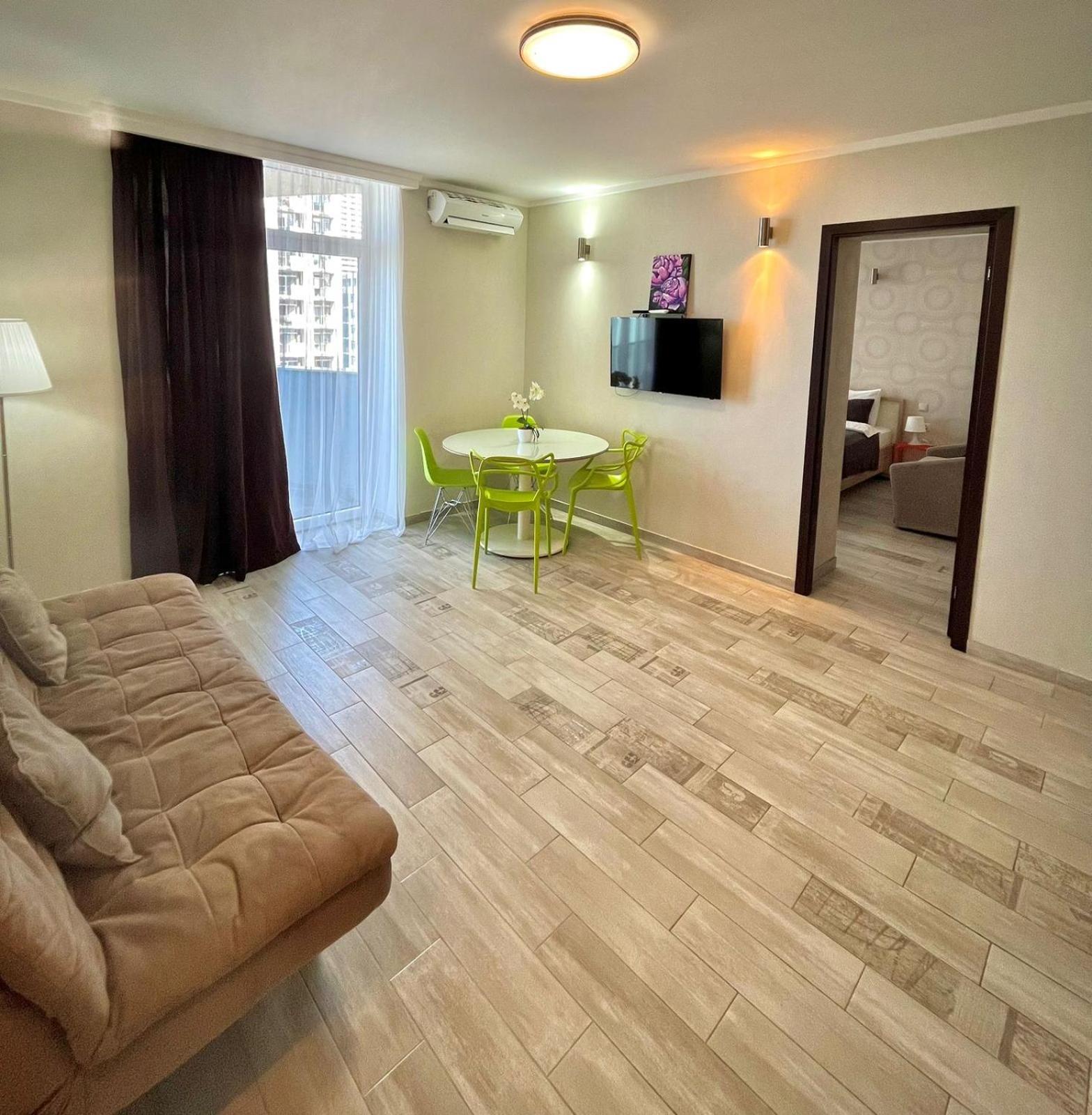 Holiday Premium Apartments Batumi Eksteriør bilde
