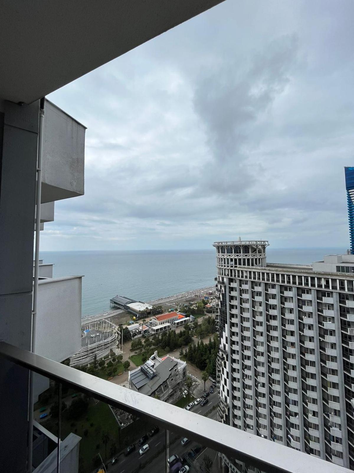 Holiday Premium Apartments Batumi Eksteriør bilde