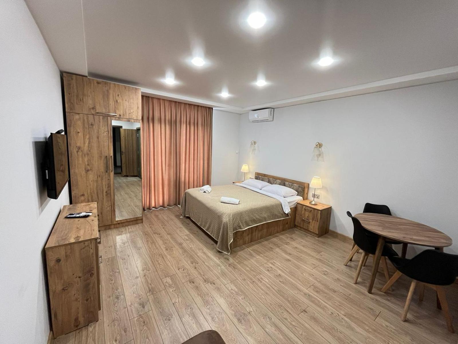 Holiday Premium Apartments Batumi Eksteriør bilde