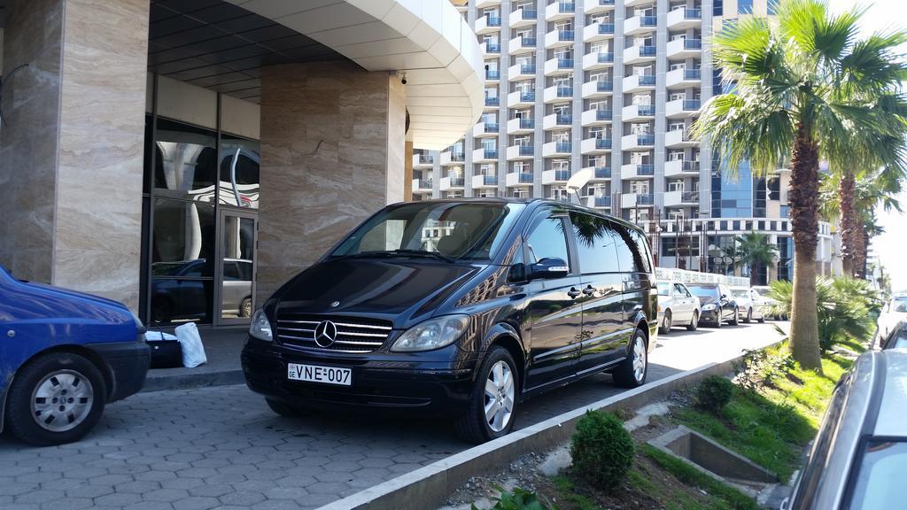 Holiday Premium Apartments Batumi Eksteriør bilde