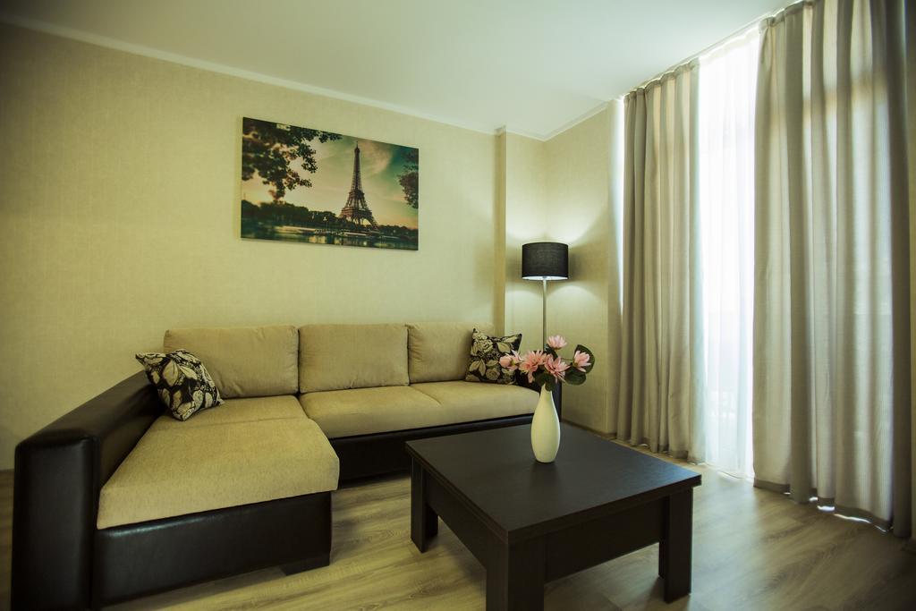Holiday Premium Apartments Batumi Eksteriør bilde